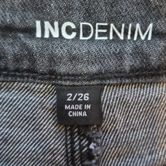 INC Denim Black Distressed High Rise Embroidery Detail Denim Jean Shorts, Size 2 - Picture 13 of 16